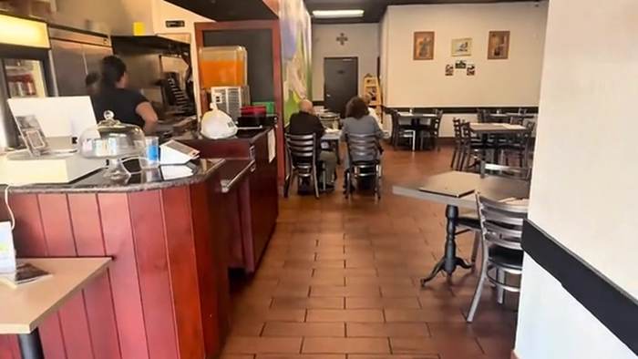 The counter, with warmers and the pass.